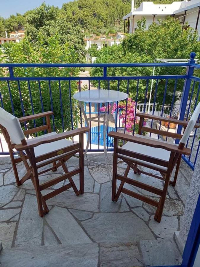 Mantos Apartment *